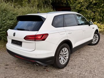 Volkswagen Touareg - 6