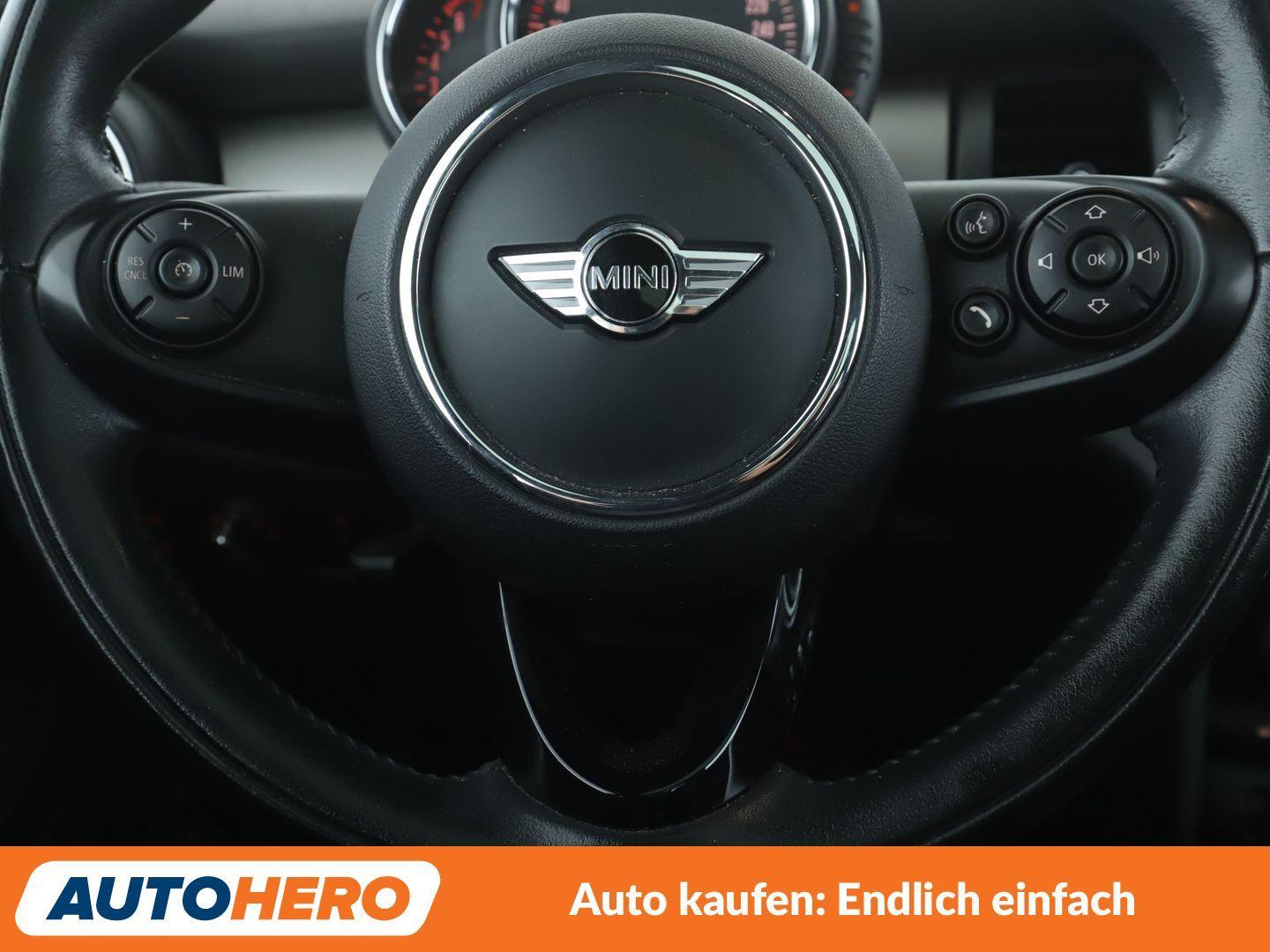 MINI Cooper*TEMPO*PDC*SHZ*LIM*KLIMA*ALU*PANO*