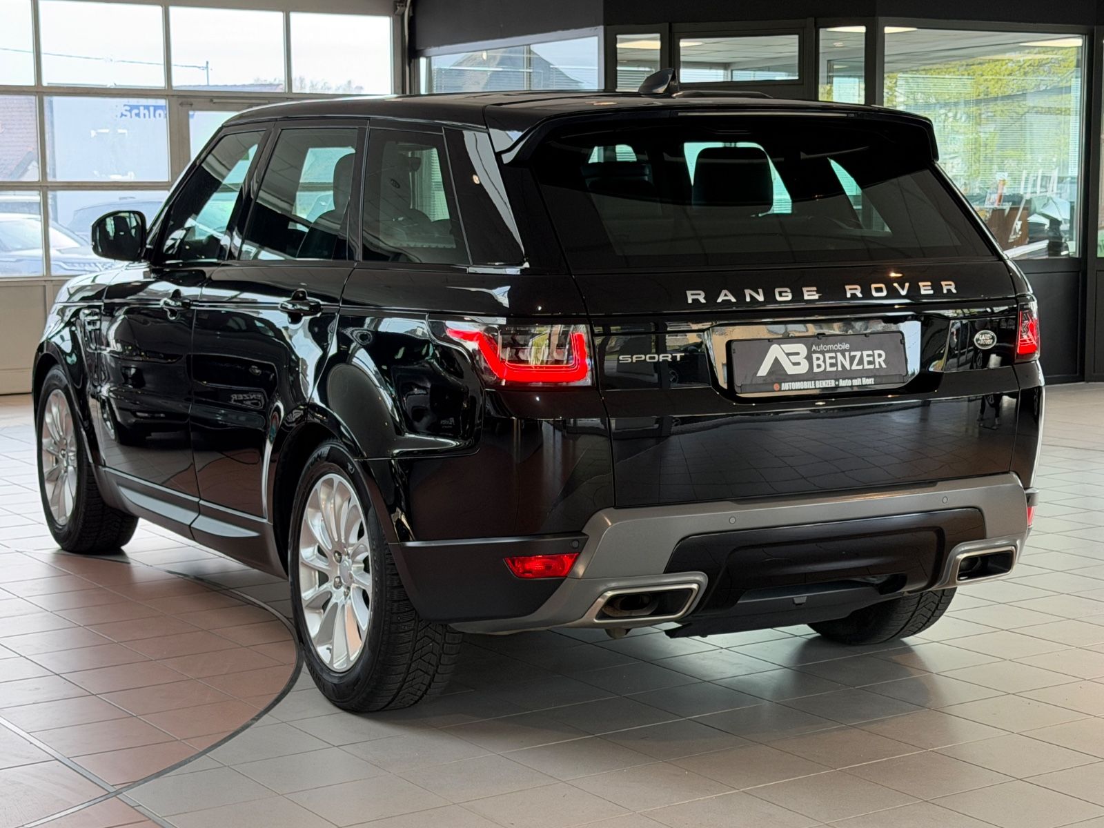 Fahrzeugabbildung Land Rover Range Rover Sport/PANORAMA/MERIDIAN/KAMERA