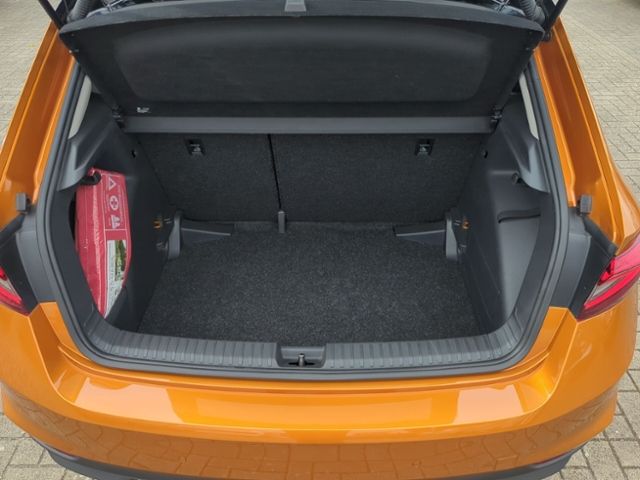 Fahrzeugabbildung SKODA Fabia 1.0 TSI DSG Style Colour Concept CLIMATRON