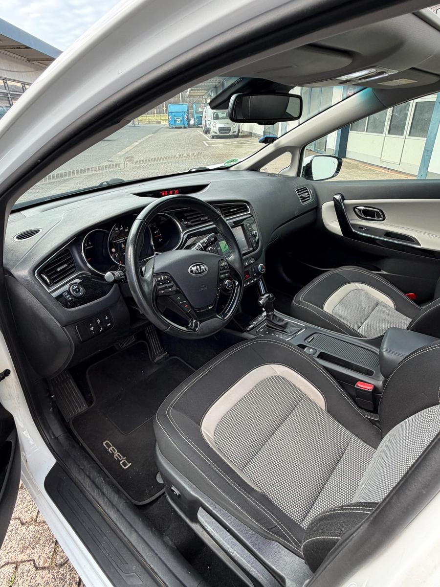 Kia ANDERE Ceed Sportswagon Spirit
