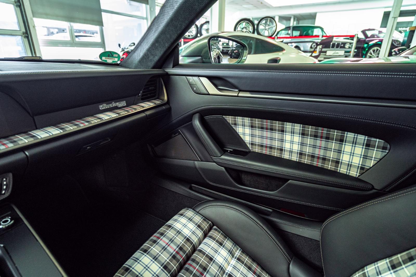 Porsche 911 Turbo 50 Jahre*Carbondach*Heritage*Burm*360°