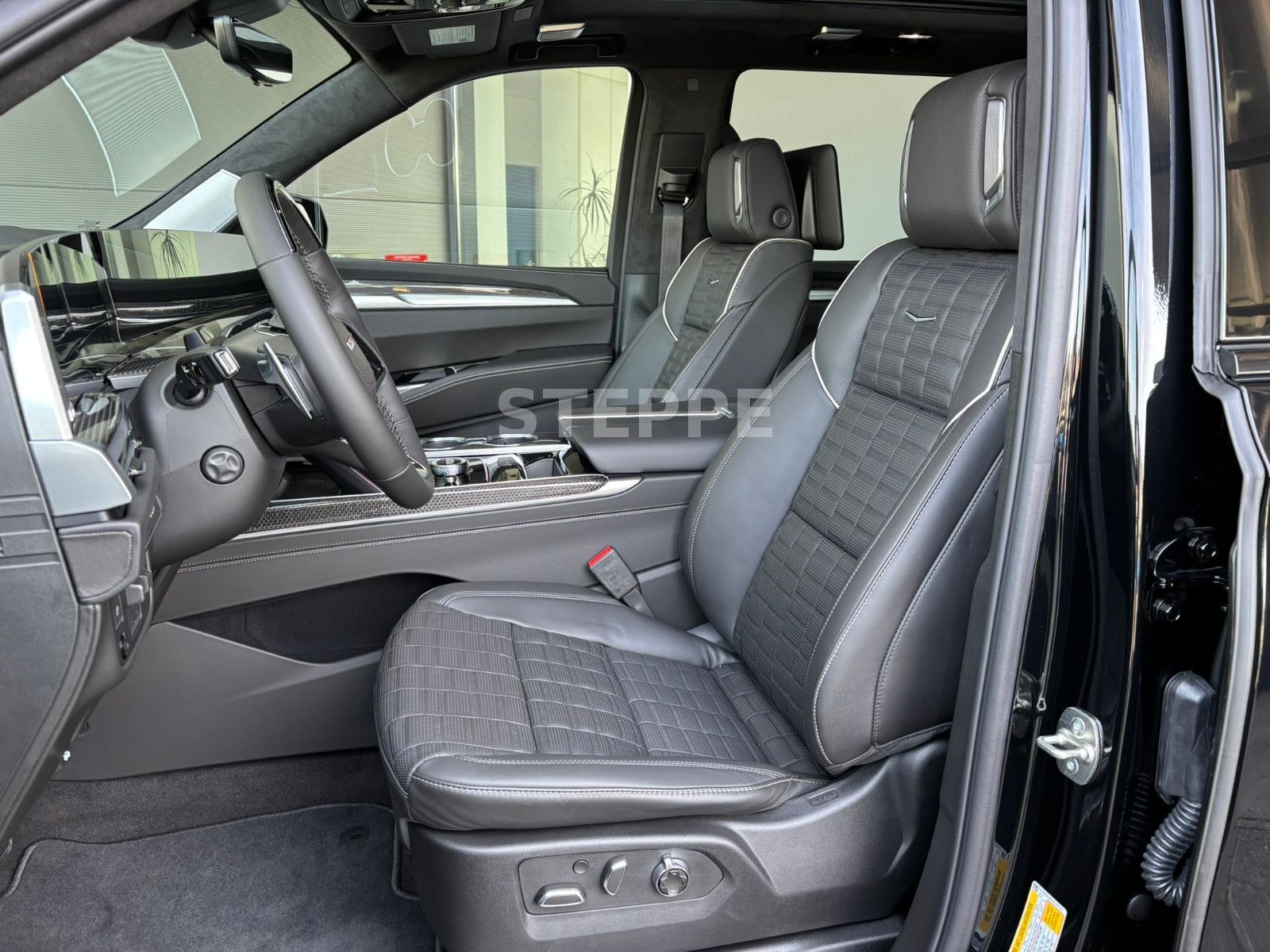 Cadillac Escalade MY26 V-Series 6.2 V8 Supercharged AWD