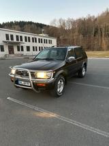 Nissan Pathfinder R50 3.3 V6 - Nissan Pathfinder mit Benzin-Antrieb