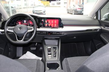 Volkswagen Golf - 11