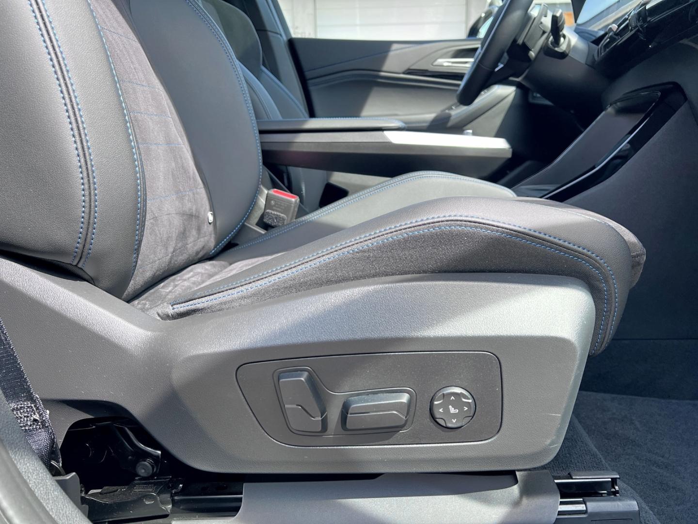 BMW 218 Active Tourer M-Sport 19'' ACC PANO H/K eSIT, миниатюра 14