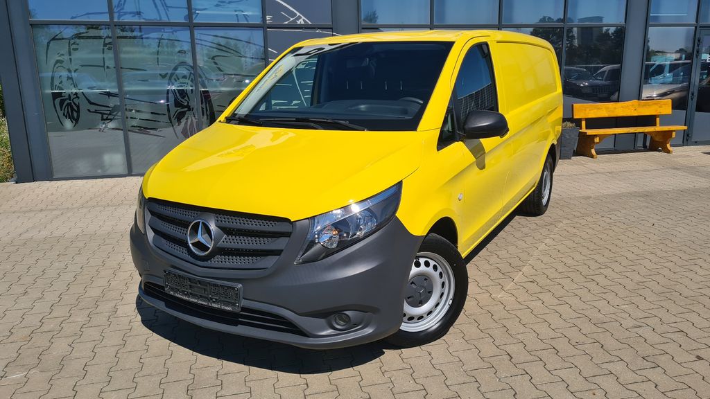 Image of Mercedes-Benz Vito