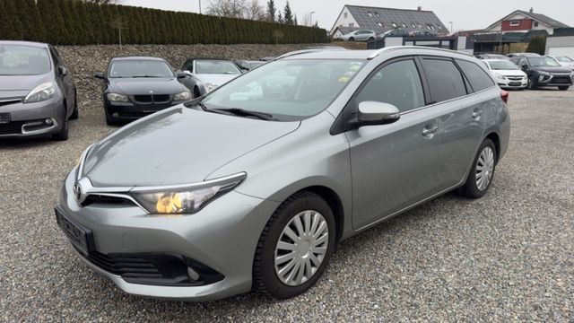 Toyota Auris  1.6d  Facelift Sports Design Edition