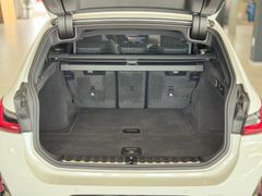 BMW 320 d M Sport /Rückfahrkamera/Carplay/AHK BMW 320 d M Sport /Rückfahrkamera/Carplay/AHK