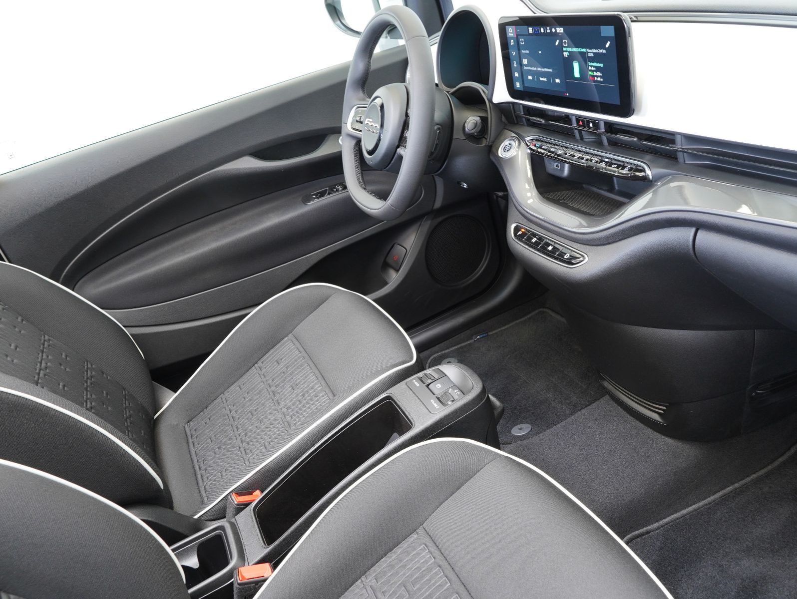 Fahrzeugabbildung Fiat 500e Cabrio 87KW/42kWh/DC-LADEN/CARPLAY/DAB