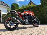 KTM Duke 125 neuwertig 45mm tiefer Insp.+Tüv neu 