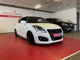 Suzuki Swift/KW/Sportauspuff - Suzuki Swift: Weiß, Sport