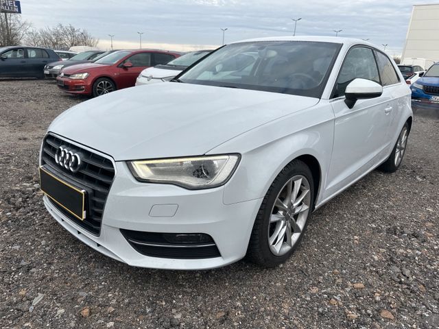 Audi A3 S line Sportpaket"Xenon"Navi"