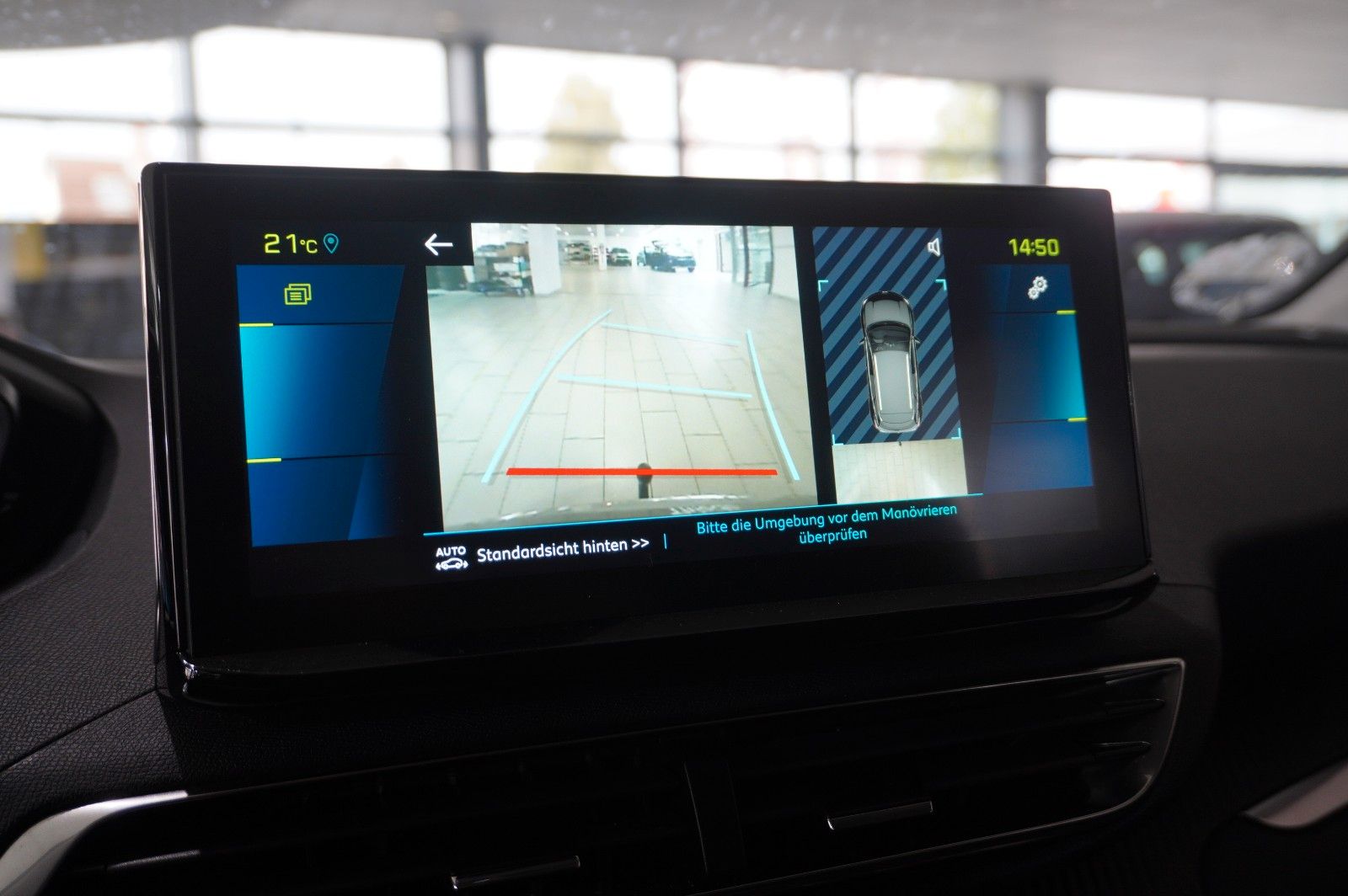 Fahrzeugabbildung Peugeot 3008 Hybrid PHEV ALLURE NAVI/LED/KAMERA/SHZ/AHK