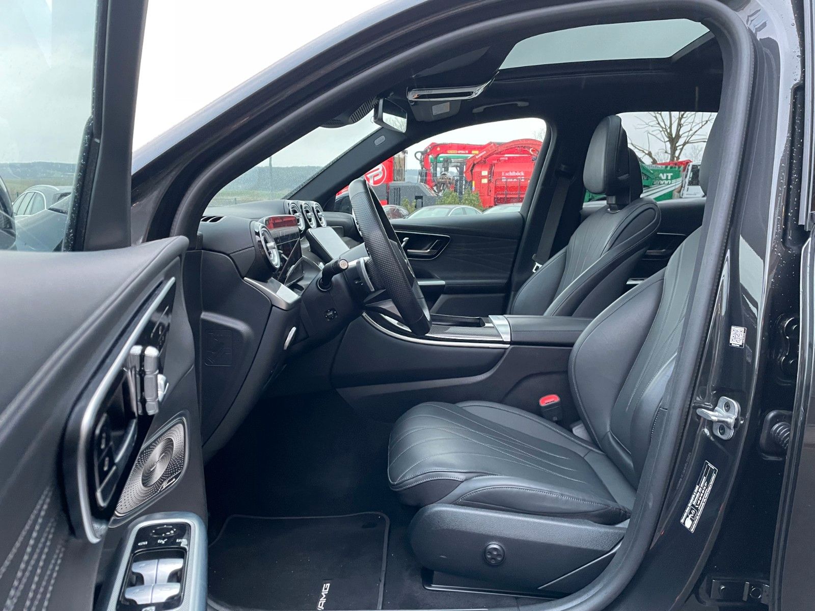 Fahrzeugabbildung Mercedes-Benz GLC 300d AMG+Digital+Distr+Pano+AirM+AHK