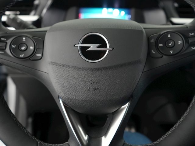 Corsa F FACELIFT GS AT+LED LICHT+NAVI+RÜCKFAHRKA