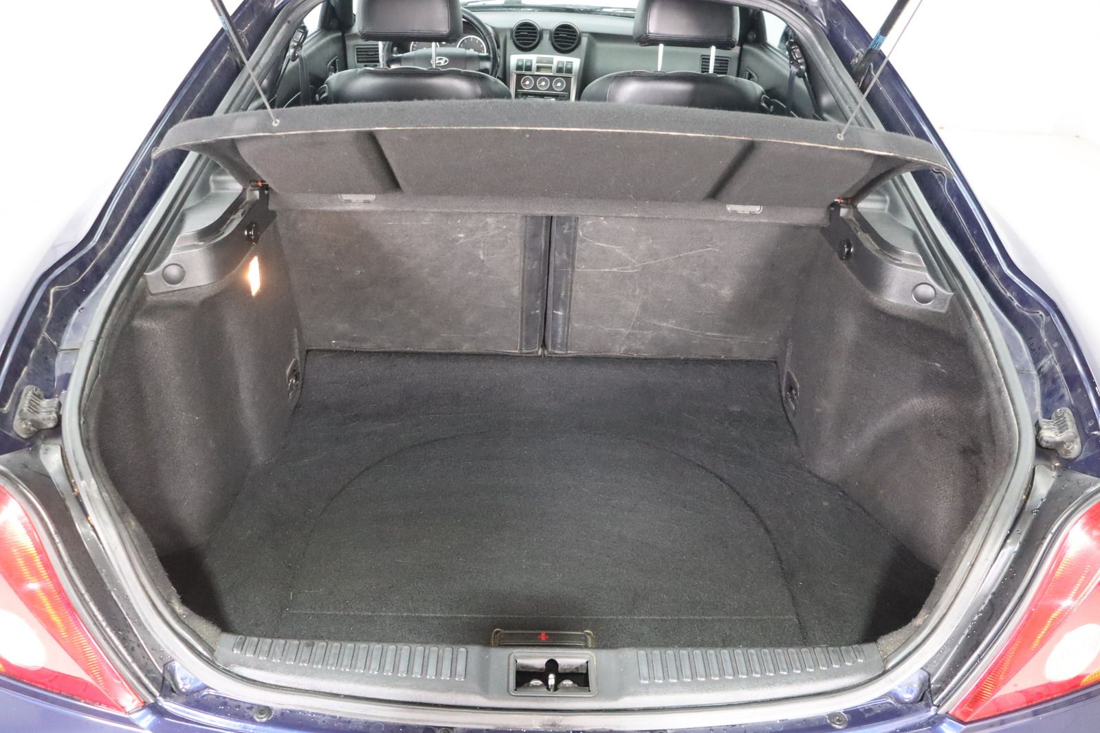 Fahrzeugabbildung Hyundai Coupe 2.7 FX * Sitzhzg. * Leder * Tempomat