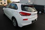 Hyundai i30 Select erst 55.000 KM ! - Hyundai i30 Gebrauchtwagen in Bochum