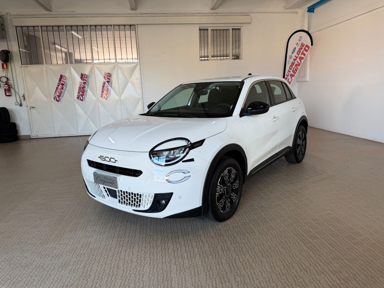 Fiat 600 Hybrid 145 CV DCT MHEV+Pack style+Pack  imagem 3