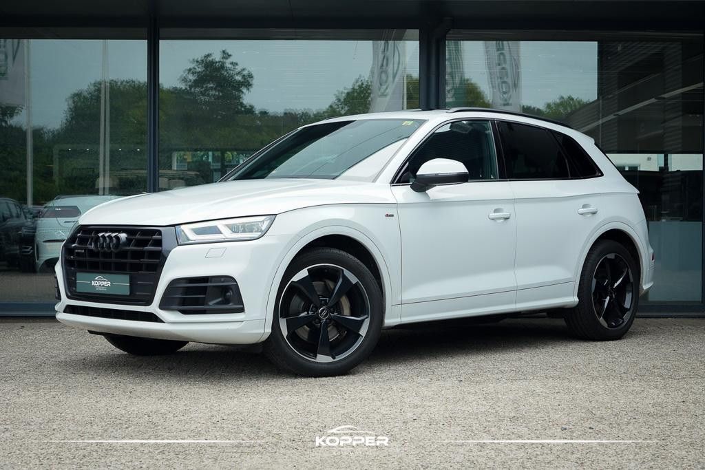 Audi Q5 3.0 TDI quattro Sport S Line Black Edition /
