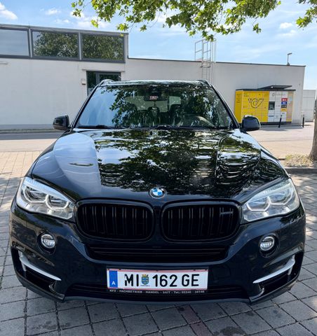 BMW X5 xDrive30d -