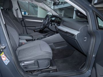 Volkswagen Golf - 3