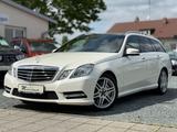 Mercedes-Benz E 550 V8 BiTurbo AMG PANO LEDER NAVI H&K TOP! - Mercedes-Benz E550