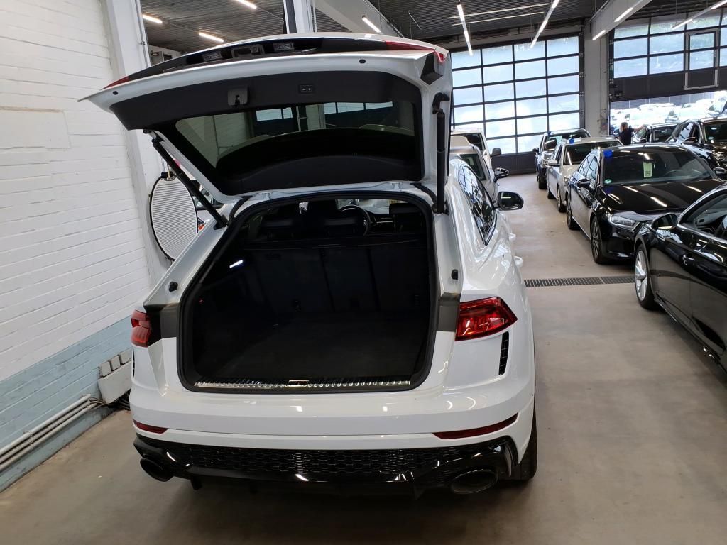 Audi RSQ8 - Bild 7