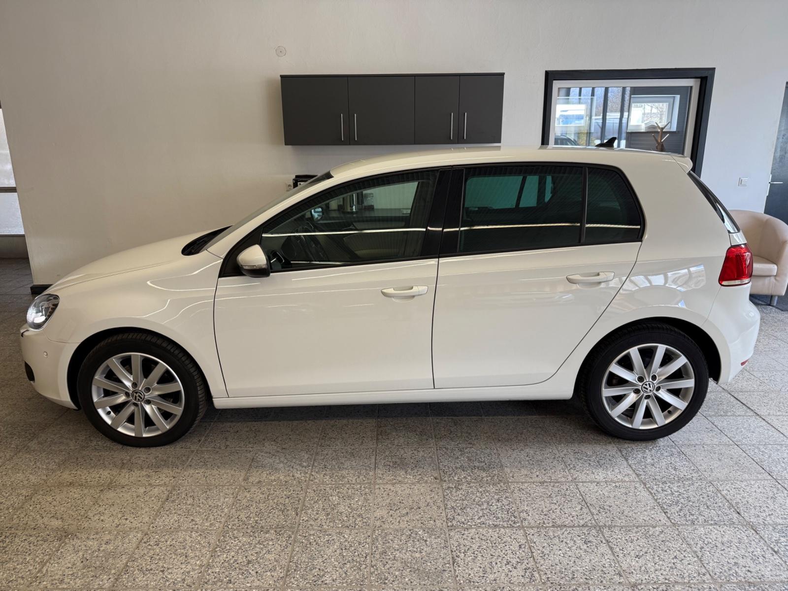 Volkswagen Golf VI Highline