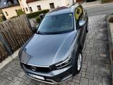 Volvo XC40 D4 AWD Geartronic - Rentnerfahrzeug