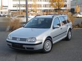 Volkswagen Golf 1.6 Auto Variant SEHR GEPFLEGT - aus 2000: Kombi