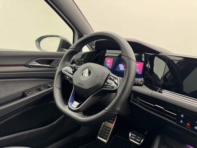 Volkswagen Golf 8 R TSI DSG 4M AkrapovicTitan KomfortBlack foto 5