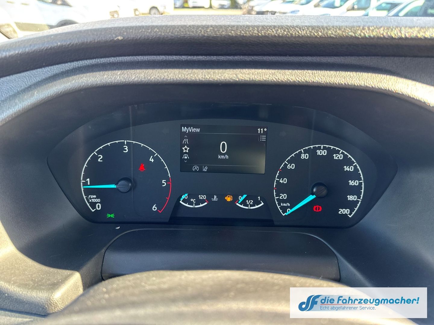 Fahrzeugabbildung Ford Transit Kasten 350 L2 Trend Klimaautom DAB Totwi