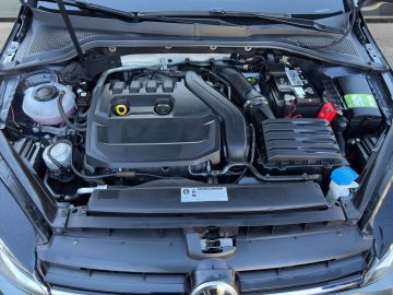 Volkswagen Golf VII Highline Navi*AAC*LED*ACC*Massage*SHZ*1