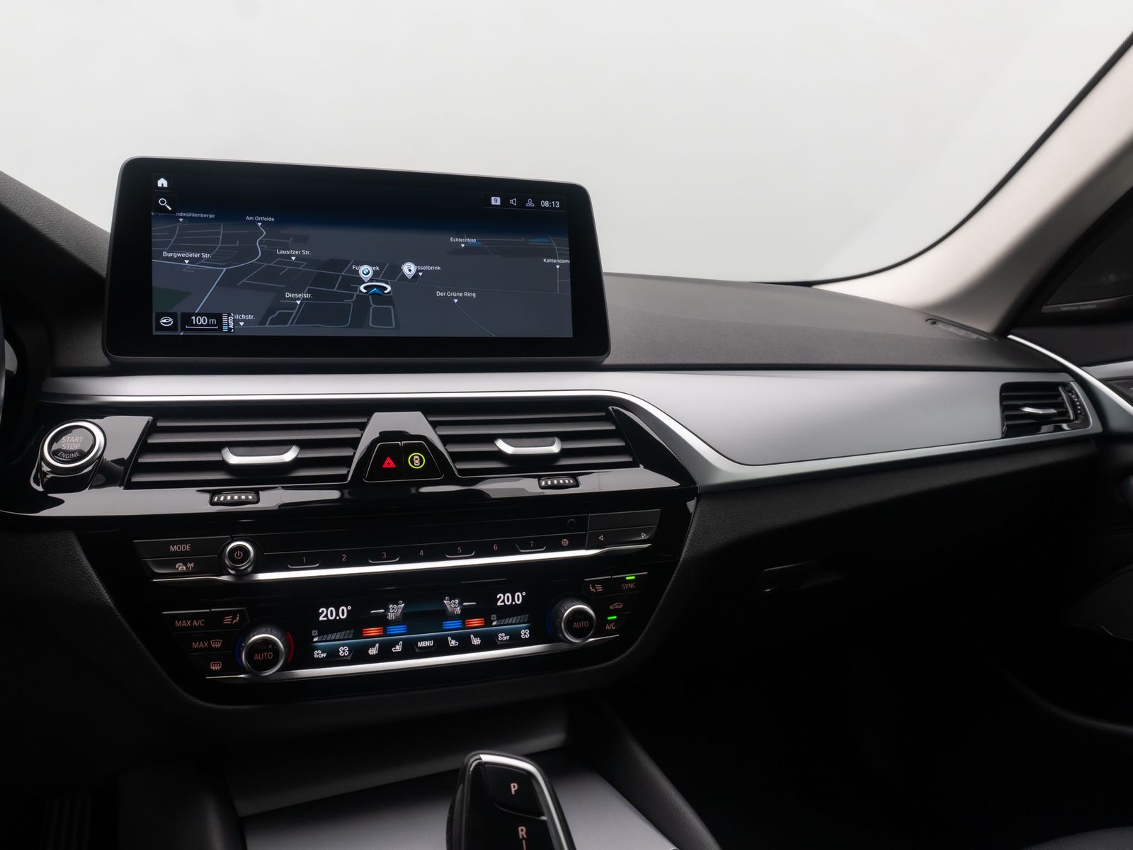 Fahrzeugabbildung BMW 530e xD  Kamera Laser HUD DAB H/K Komfort Alarm