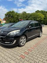 Renault Grand Scenic 5siz - gebrauchte Renault Grand Scenic aus dem Jahr 2012