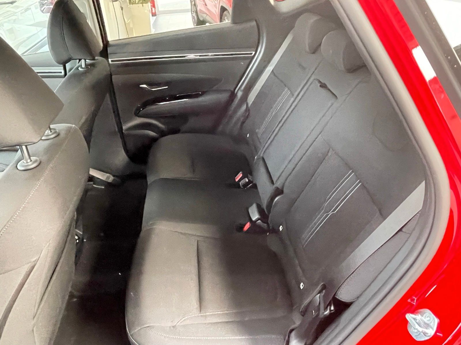 Fahrzeugabbildung Hyundai Tucson Trend Plug-In Hybrid Allrad