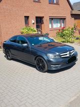 Mercedes-Benz C250 w204* AMG PAKET * WENIG... - Mercedes-Benz C-Klasse W204 mit Benzin-Antrieb