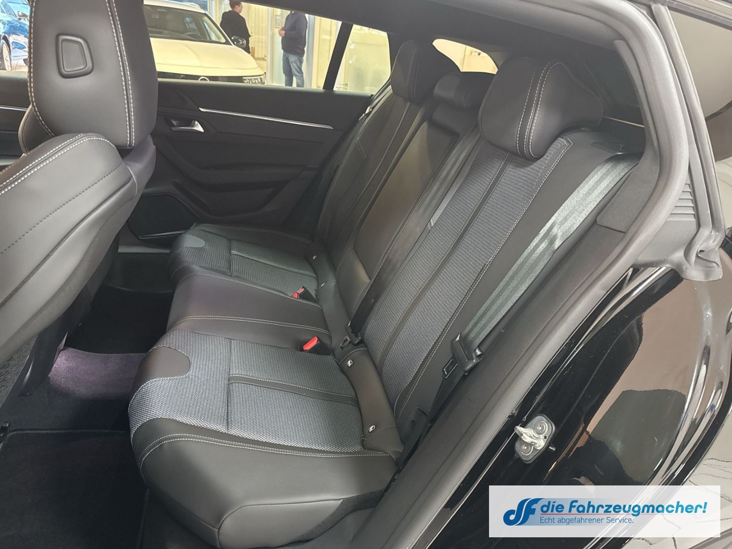 Fahrzeugabbildung Peugeot 508 SW Allure 1.5BlueHDi 130 EU6d Neuwertig