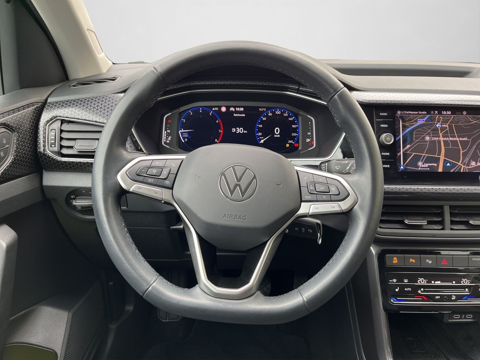 Volkswagen T-Cross - Bild 10