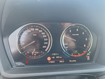 BMW X1 - 11