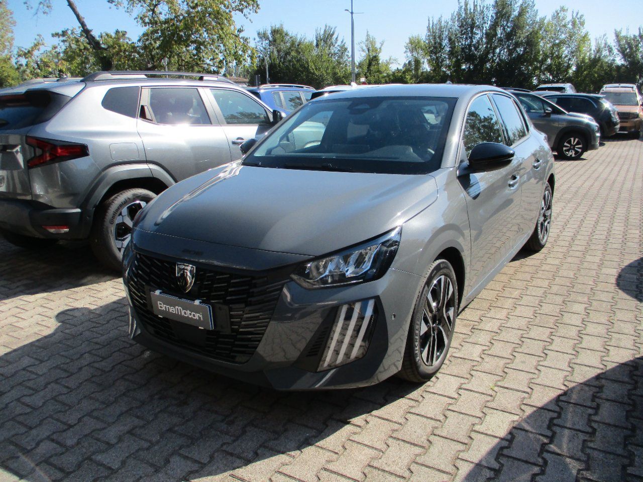 Peugeot 208 1.2 turbo Allure 100cv CATENA/CarPla