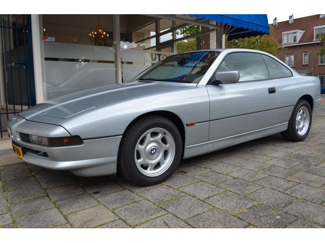 BMW 840