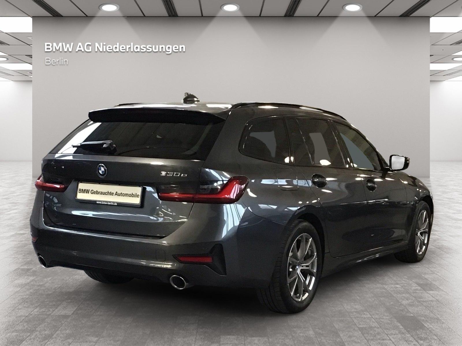BMW 330e Touring Sport Line LiveCockpitProf Head-Up