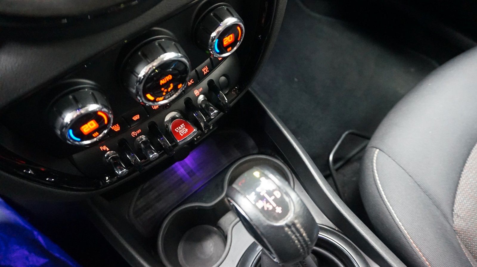 Fahrzeugabbildung MINI ONE Clubman One Scheckheftgepflegt