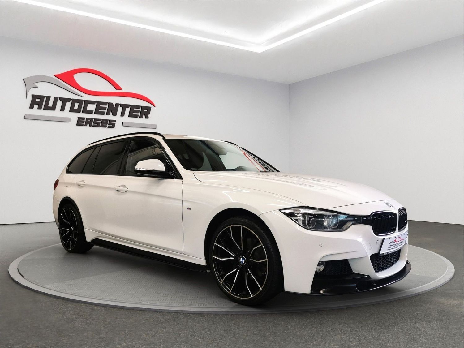 BMW 320 xDrive M Sportpaket Navi Leder PDC 2HAND 19"
