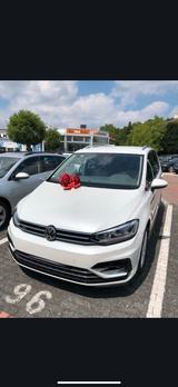 Volkswagen VW Touran Highline top Ausstattung sehr ge... - VW Touran Gebrauchtwagen in Hagen