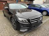 Mercedes-Benz E 300e  AMG  PANO-LEDER-LED-KAMERA - Mercedes-Benz E 300 aus 2020