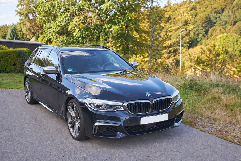 Image of BMW M550