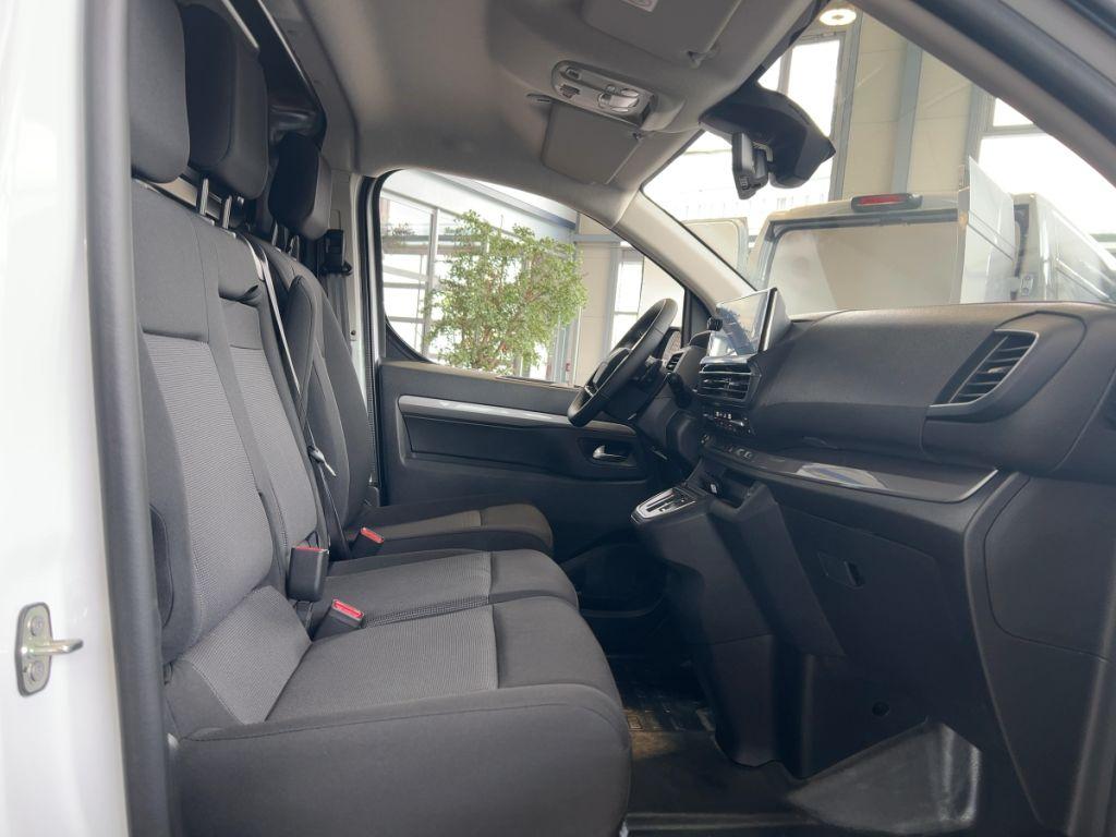 Peugeot e-Expert M (69kWh)